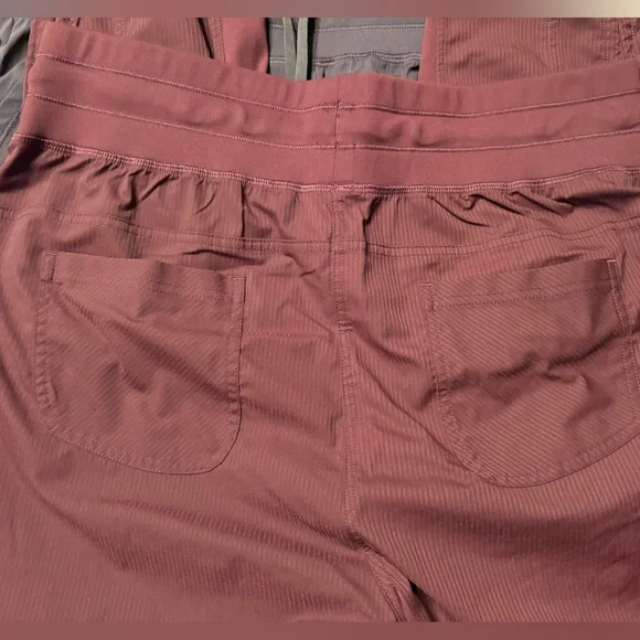 CRZ Yoga Studio Joggers 2 pair bundle maroon & gray cinch ankle Size Large gym - Picture 3 of 8